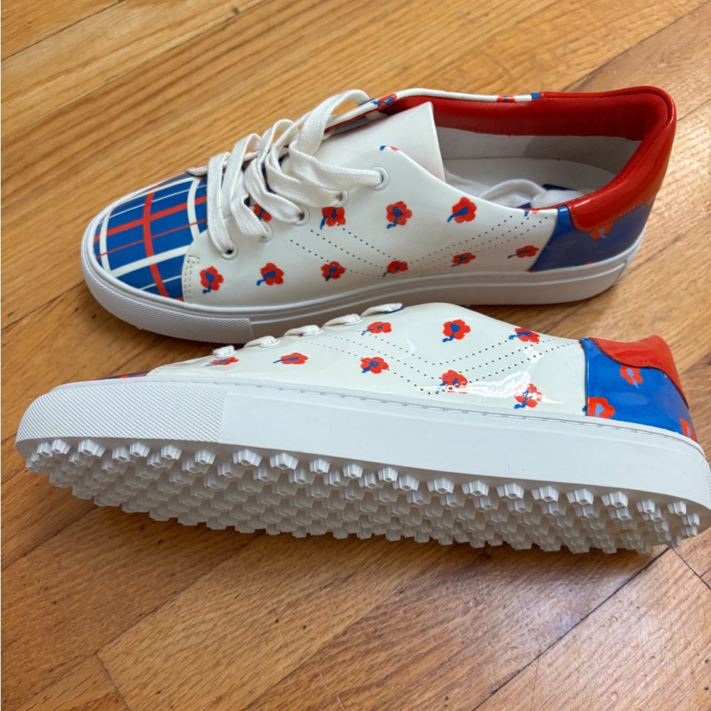 Tory Burch Red and Blue Patent Print Perforated Lace-Up Golf Sneaker